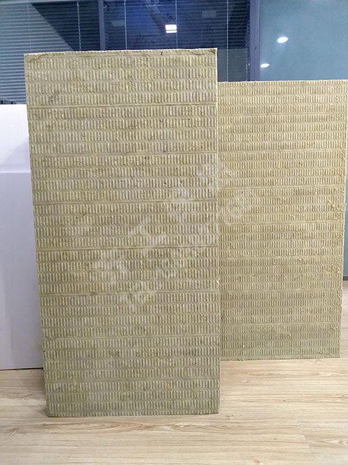 巖棉板施工過(guò)程會(huì)出現(xiàn)哪些問(wèn)題呢？